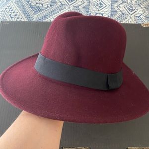 Hat burgundy